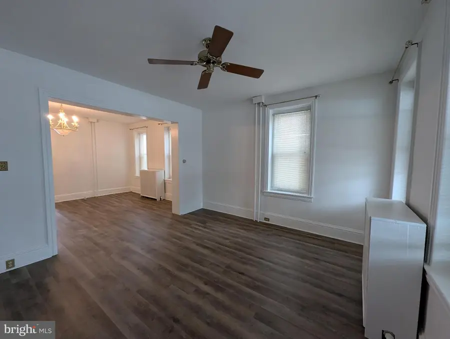 611 W Main St, Lansdale, PA 19446 - #3