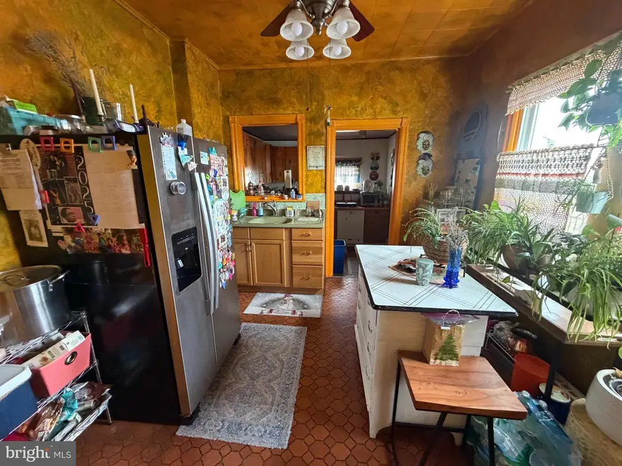 145 Jefferson St, Bridgeport, PA 19405 - #3