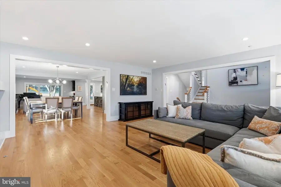 420 Fawn Hill Ln, Penn Valley, PA 19072 - #2