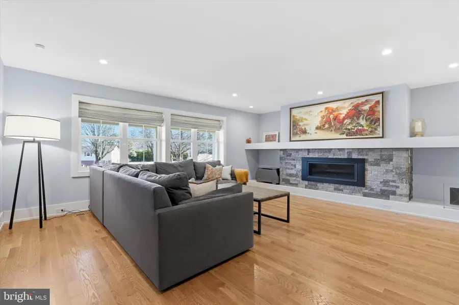 420 Fawn Hill Ln, Penn Valley, PA 19072 - #3