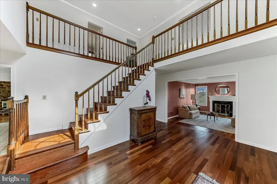 971 Derring Ln, Bryn Mawr, PA 19010 - #3