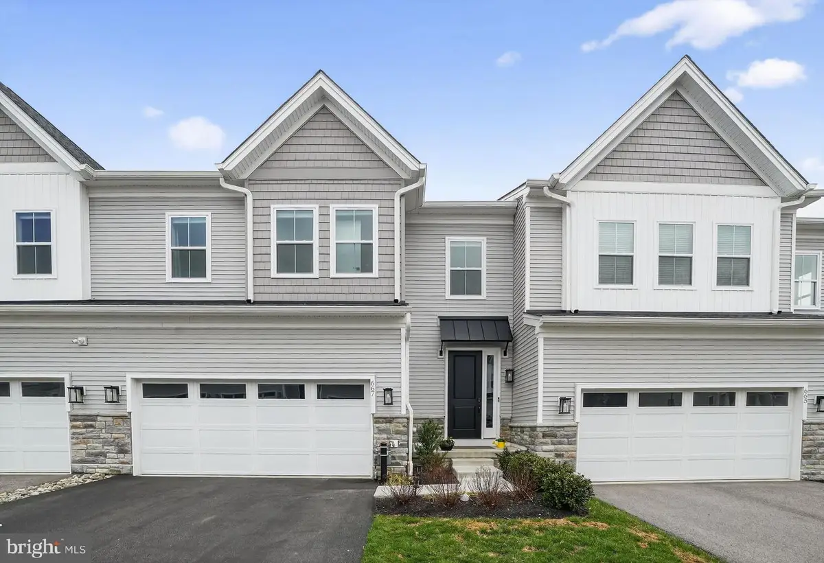 667 Levering St, Blue Bell, PA 19422 - #1