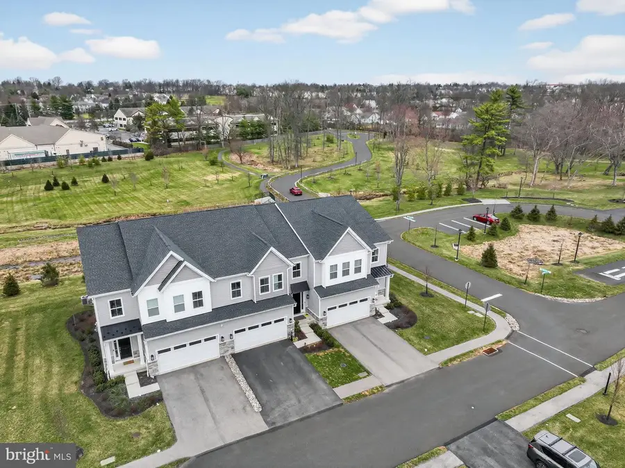 667 Levering St, Blue Bell, PA 19422 - #2