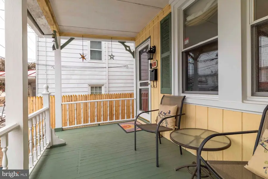 416 Cedar St, Jenkintown, PA 19046 - #2