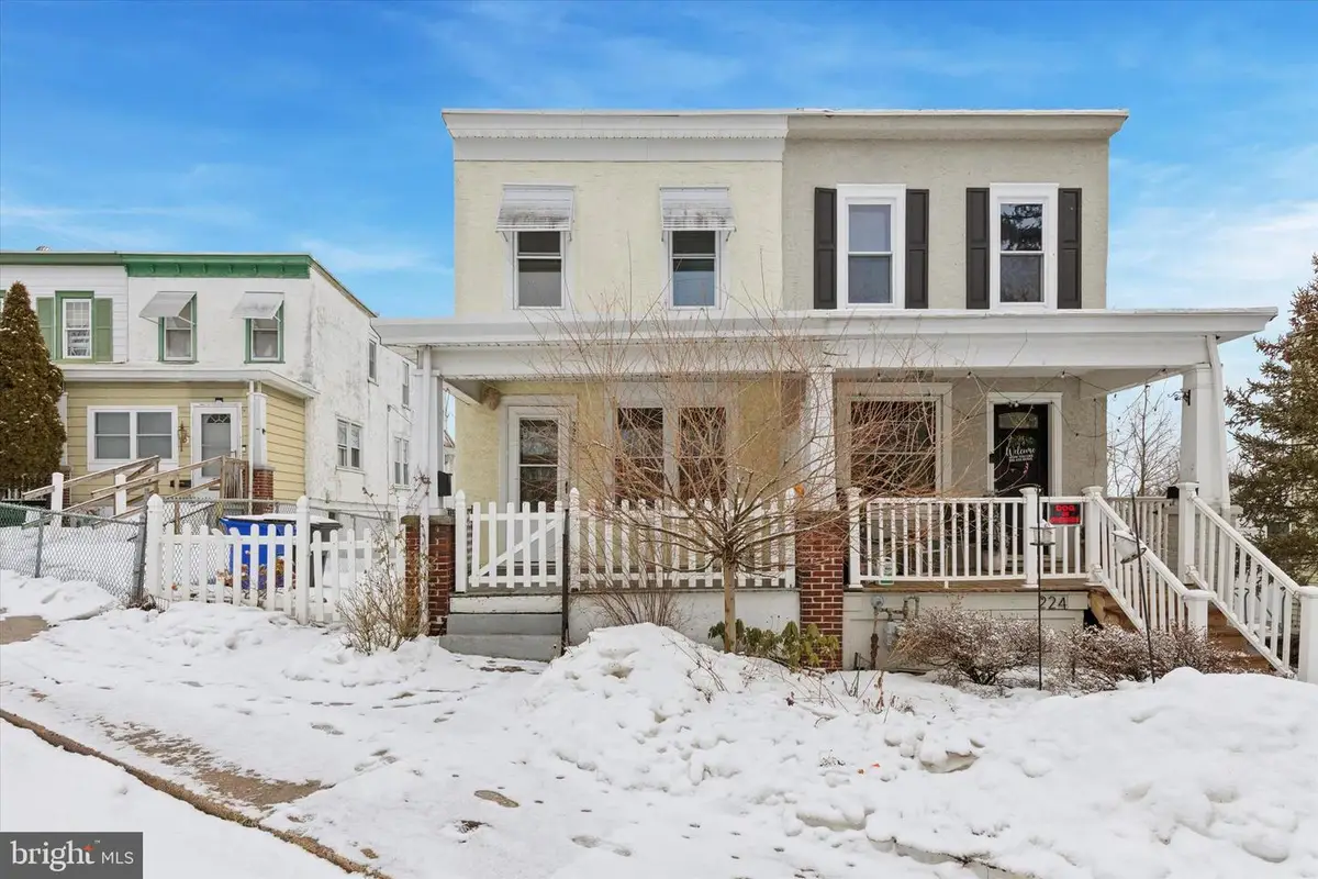 226 N Warren St, Pottstown, PA 19464 - #1