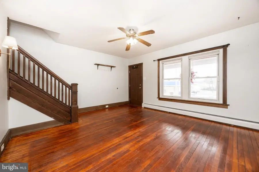 81 W 4th St, Pottstown, PA 19464 - #3