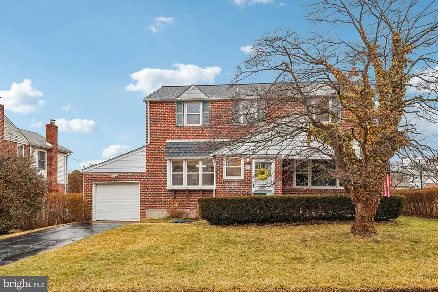 911 Cooke Ln #, Norristown, PA 19401 - #3