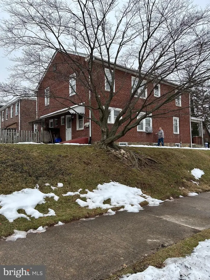 331 W Fornance St, Norristown, PA 19401 - #2