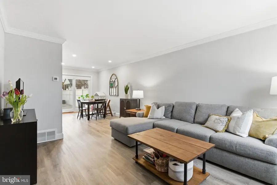 312 E Rambo St, Bridgeport, PA 19405 - #2