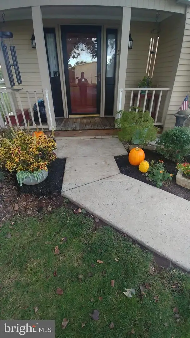 11 Oakplace Ct W, Harleysville, PA 19438 - #2