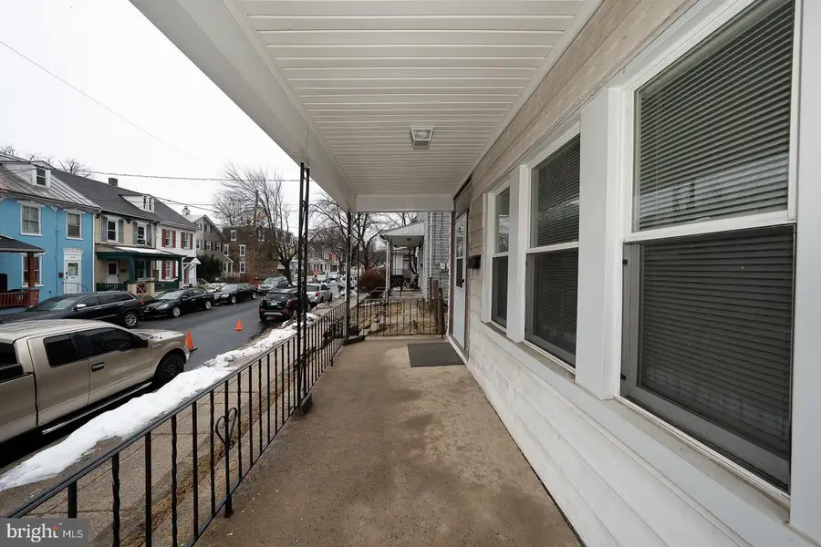 431 Cherry St, Pottstown, PA 19464 - #2