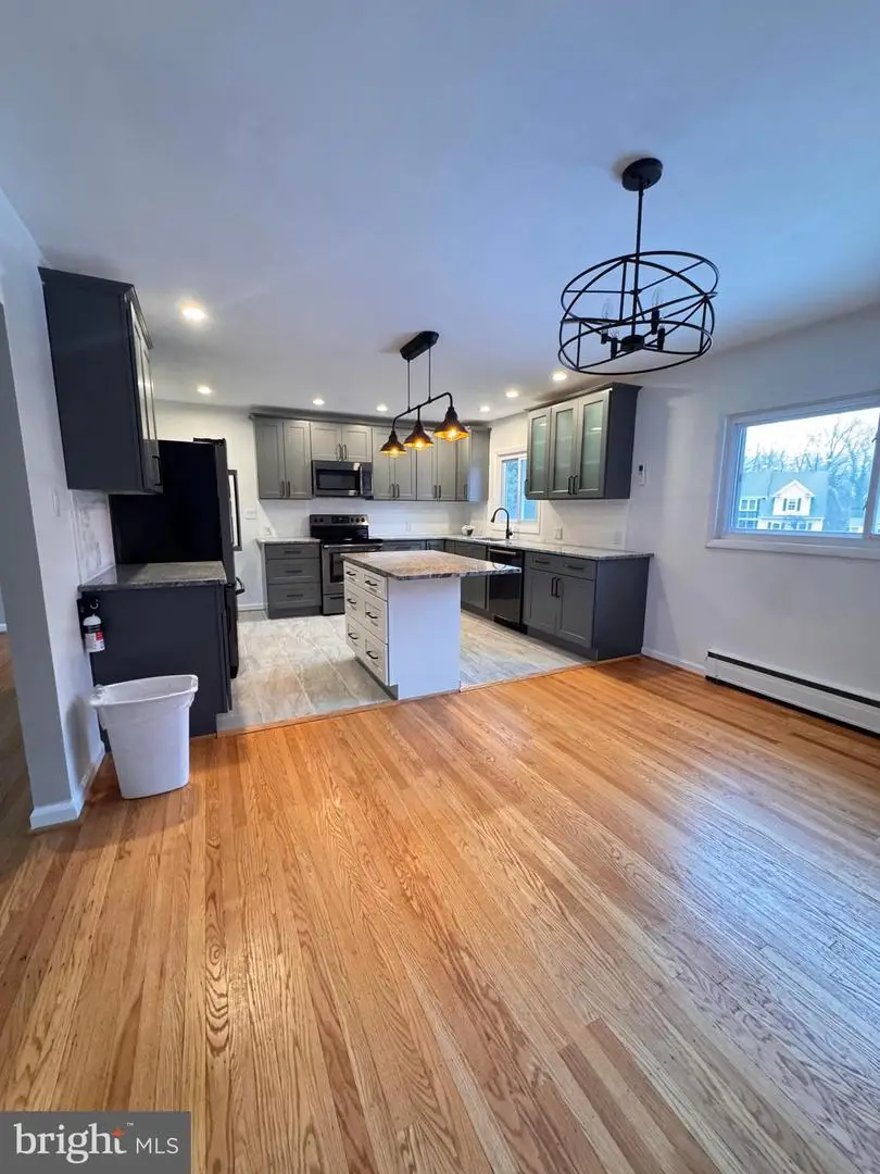 27 Borton Rd #, Audubon, PA 19403 - #2