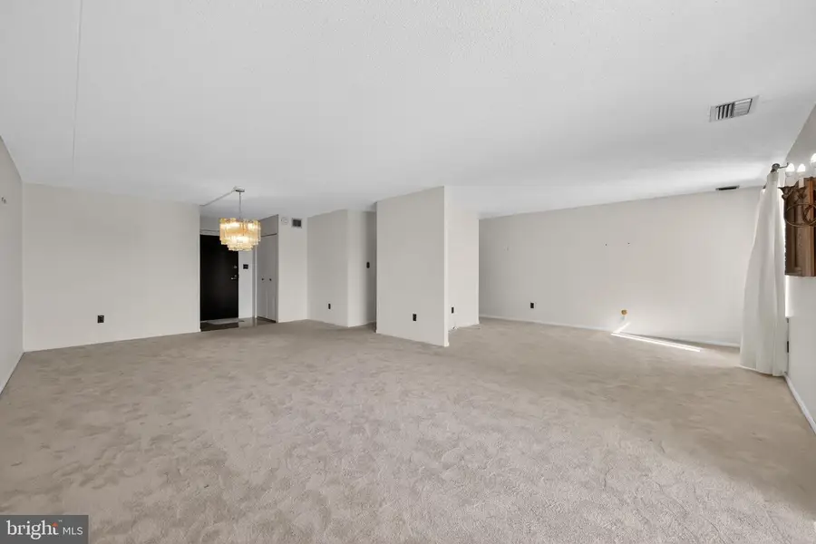 11205 Valley Forge Cir #1205, King Of Prussia, PA 19406 - #3