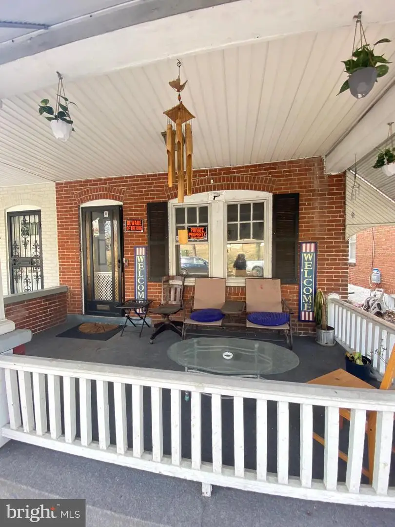 556 Beech St, Pottstown, PA 19464 - #3