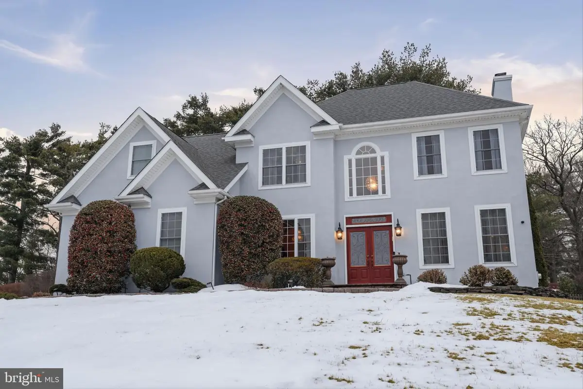 3749 Sipler Ln, Huntingdon Valley, PA 19006 - #1