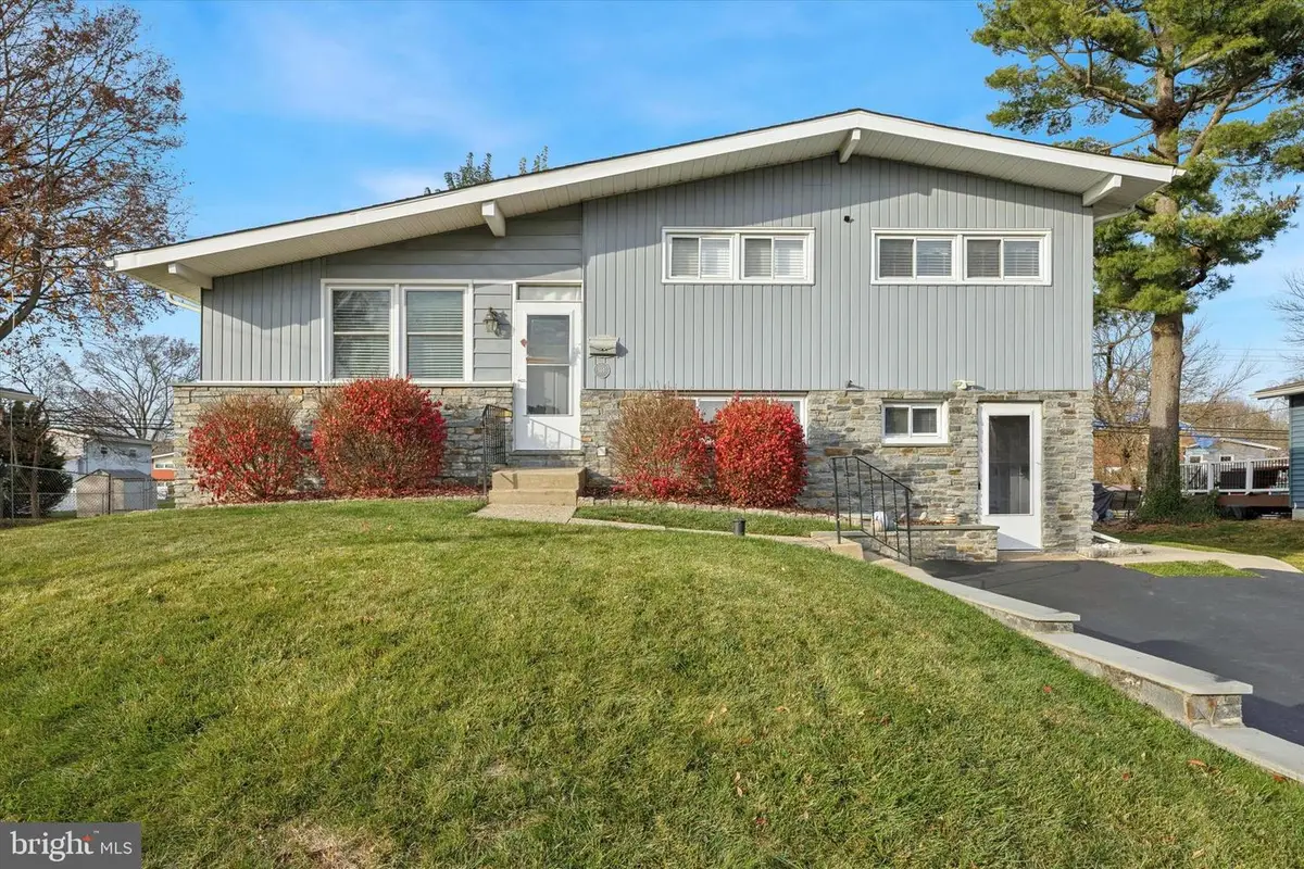 114 Blue Ridge Rd, Plymouth Meeting, PA 19462 - #1