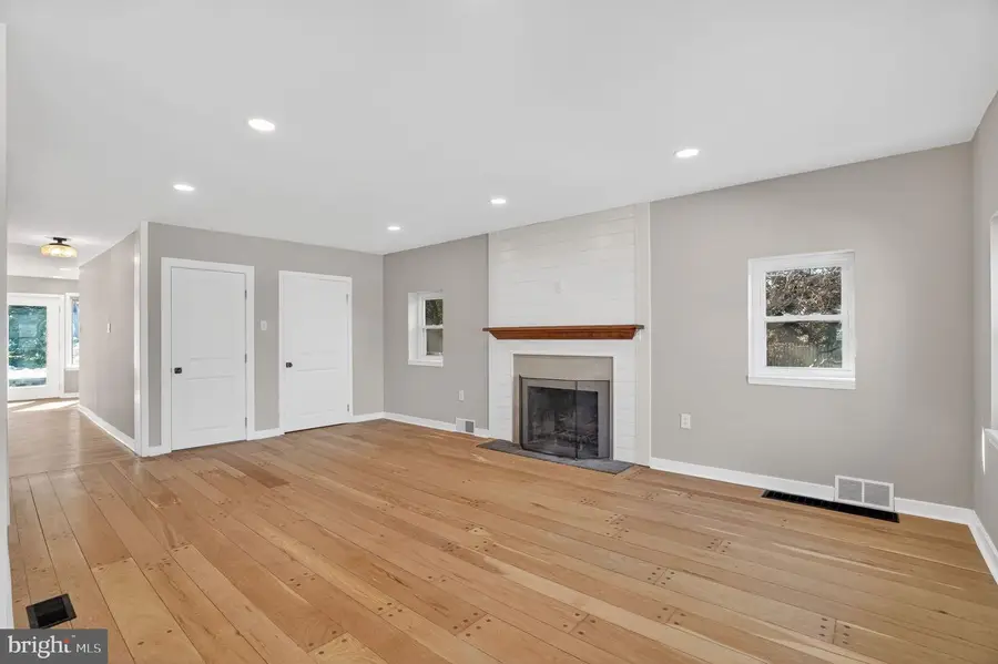 99 Rorer St, Erdenheim, PA 19038 - #3