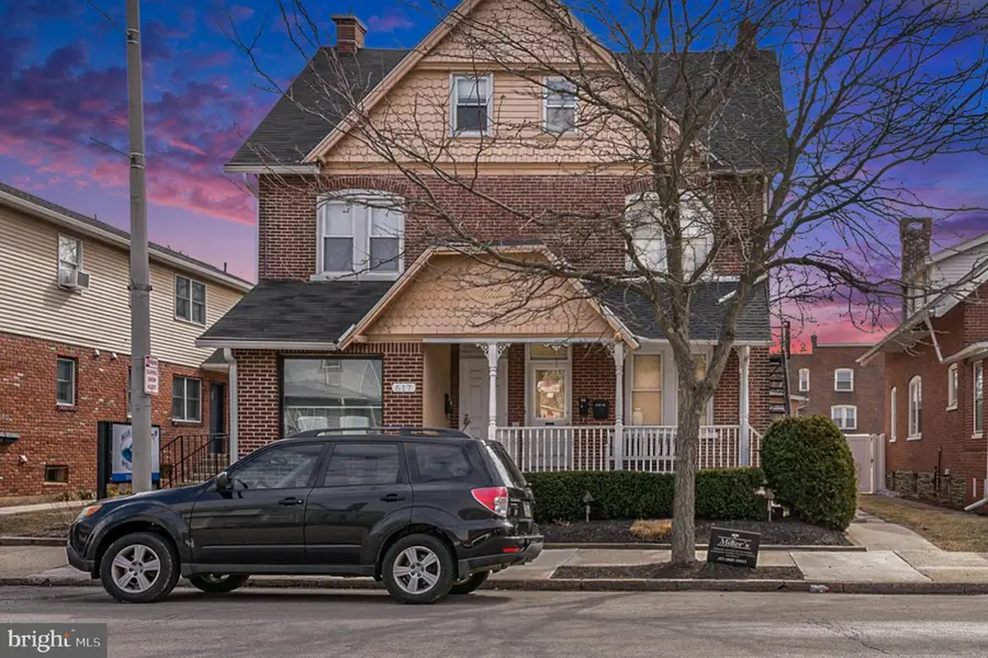 515 N Broad St, Lansdale, PA 19446 - #2