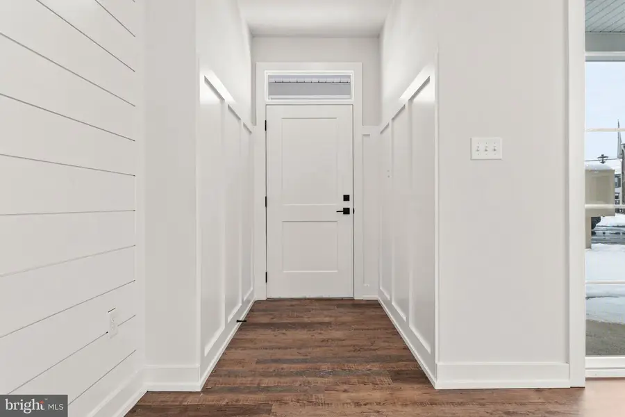 409 Isabelle Ct #101, Harleysville, PA 19438 - #3