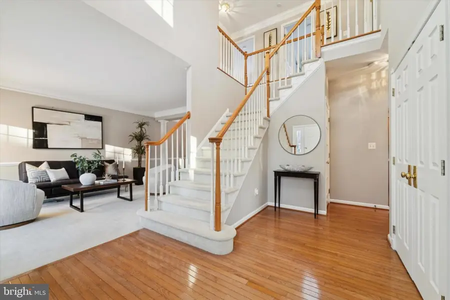 218 Hazeltine Cir, Blue Bell, PA 19422 - #3