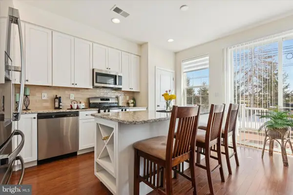 425 Cherry Blossom Lane, NORRISTOWN, PA 19403