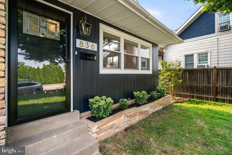 836 Jenkintown Rd, Elkins Park, PA 19027 - #2