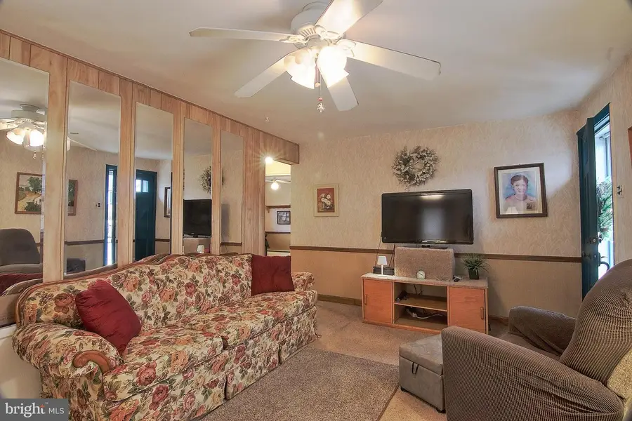 220 Wilson St, Pottstown, PA 19464 - #3