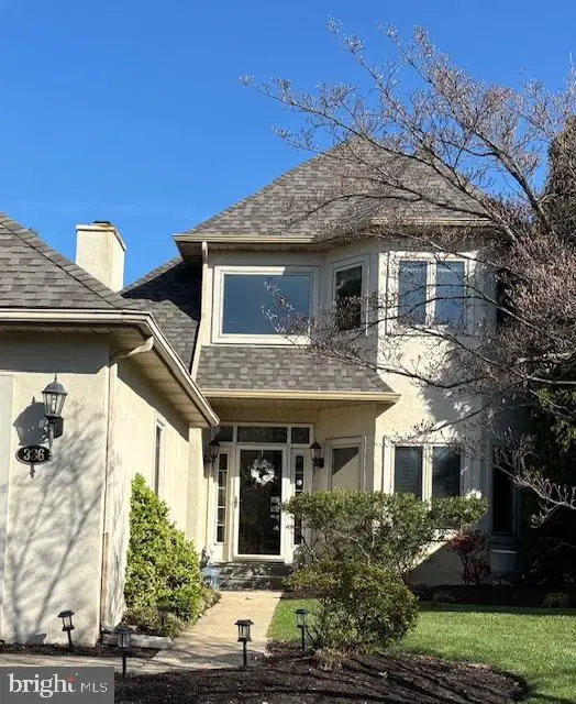 336 Overlook Ln, Conshohocken, PA 19428 - #1