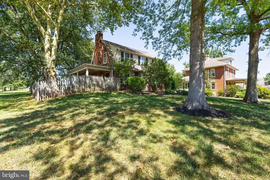 339 Maple Ave, Harleysville, PA 19438 - #2