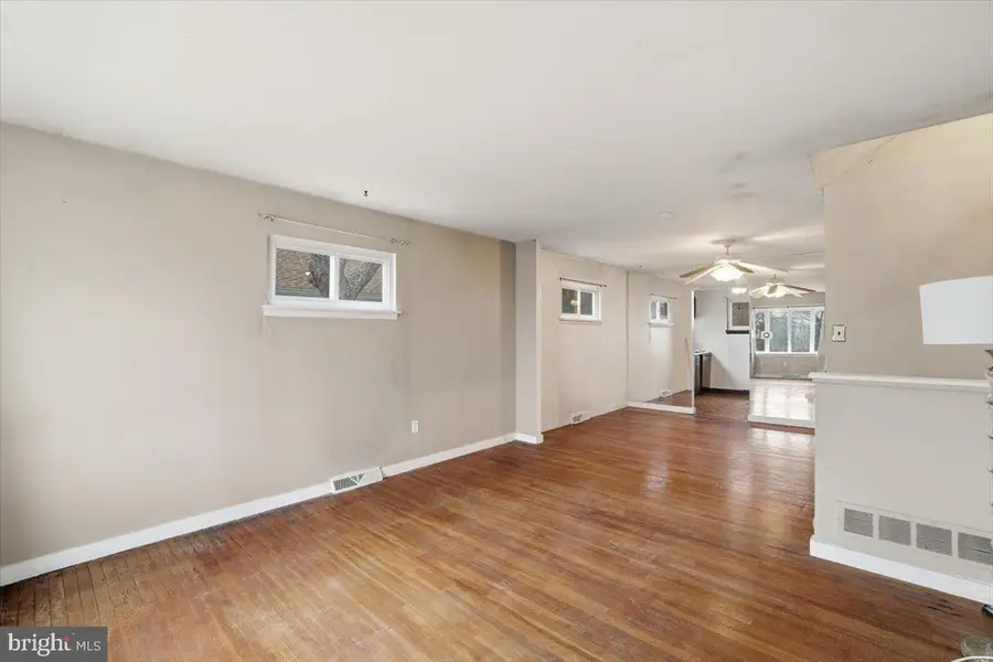 152 Egerton Ave, Glenside, PA 19038 - #2