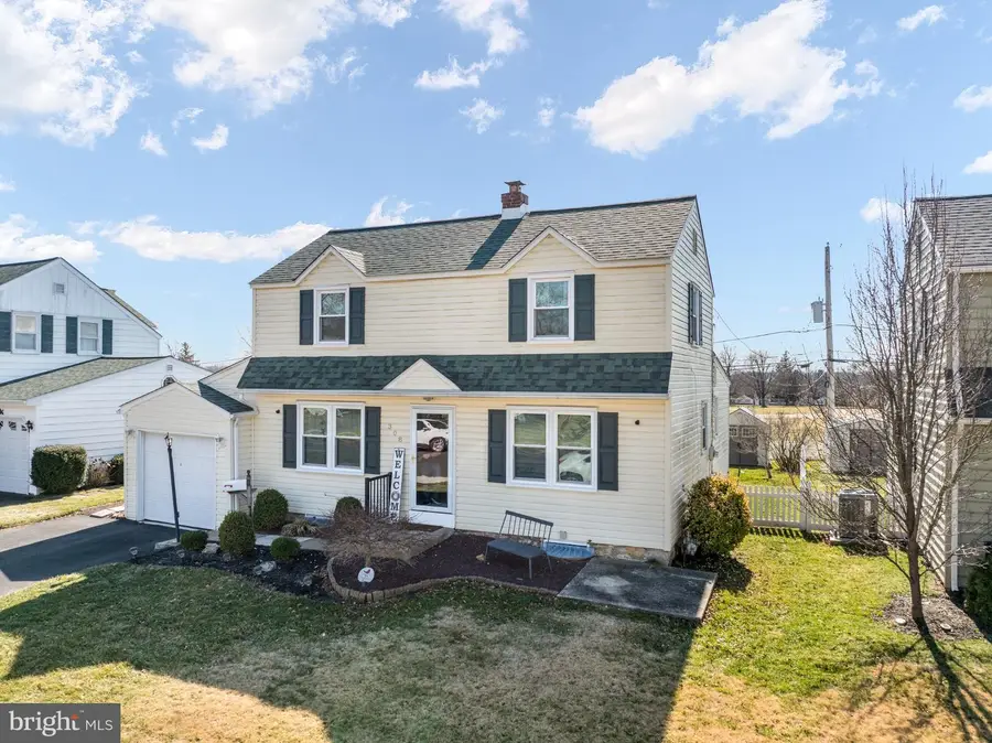 308 Forest Ave, Willow Grove, PA 19090 - #2