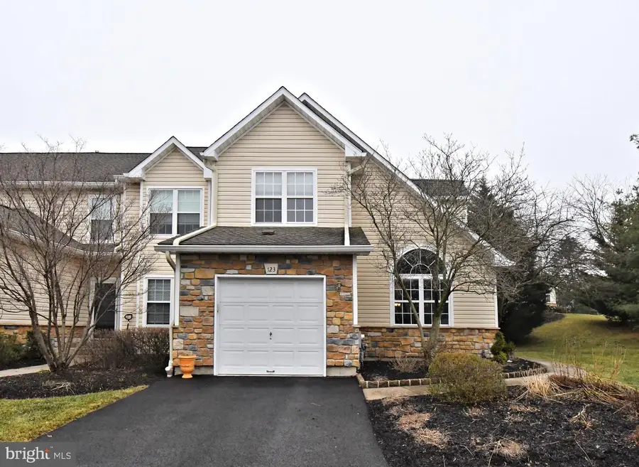 123 Shoal Creek Dr, Blue Bell, PA 19422 - #2