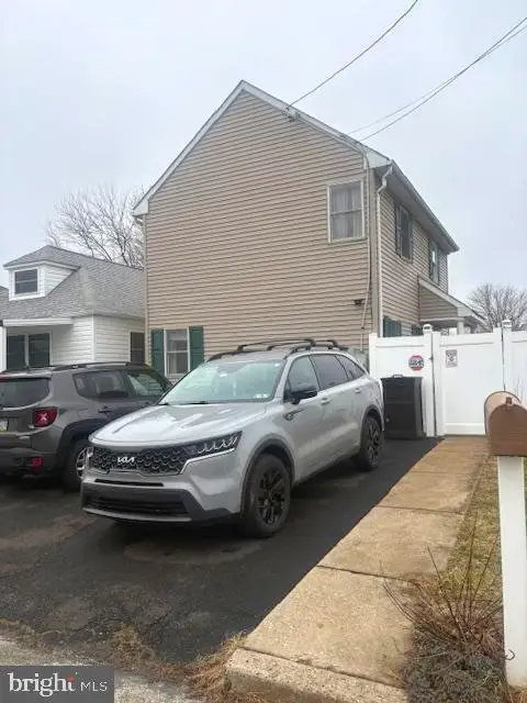 219 Connor St, Norristown, PA 19401 - #3