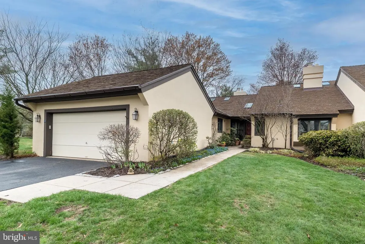 12 Bugle Ln, Blue Bell, PA 19422 - #1