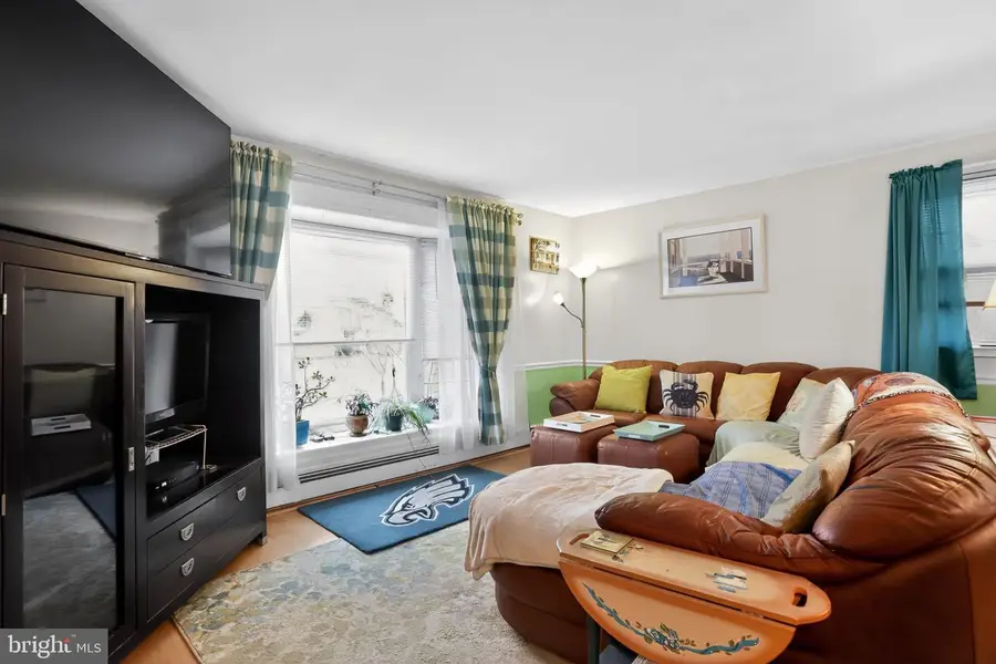 3272 Philmont Ave, Huntingdon Valley, PA 19006 - #2