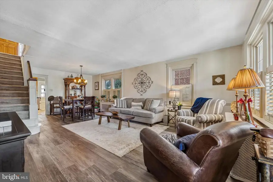 409 Perkiomen Ave, Lansdale, PA 19446 - #3