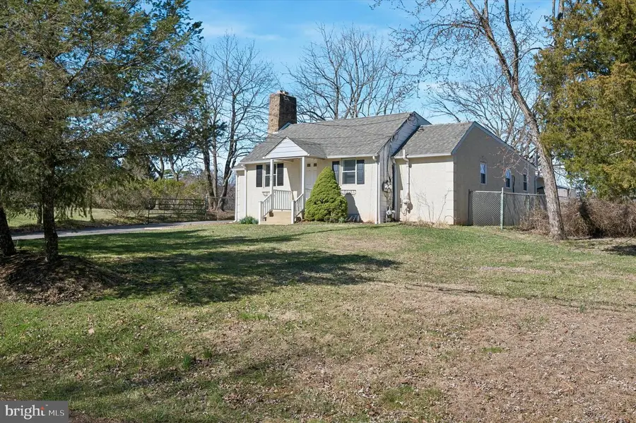 1143 Pawlings Rd, Norristown, PA 19403 - #2