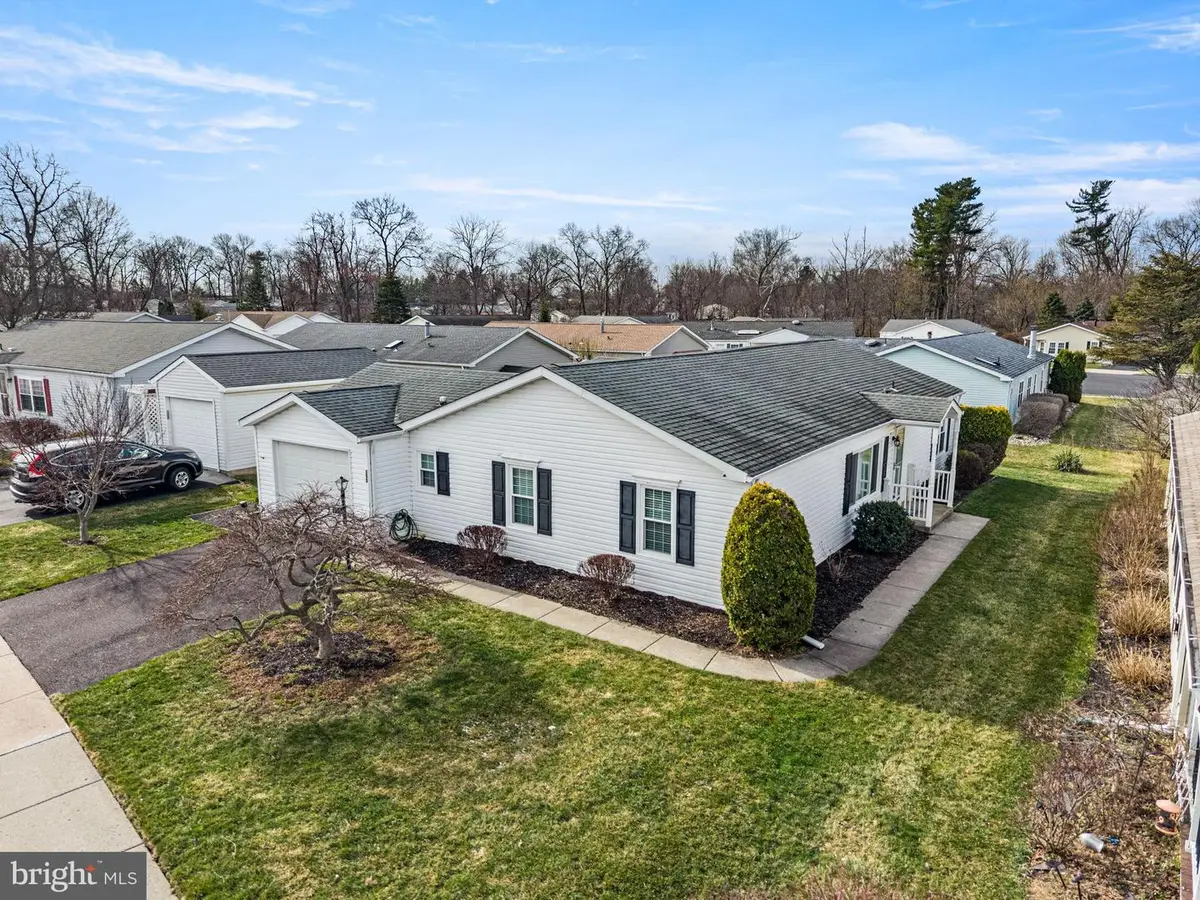 350 Farm Ln, North Wales, PA 19454 - #1