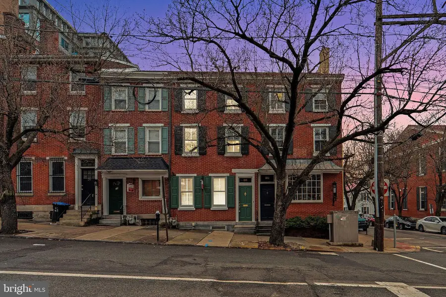 28 W Airy St, Norristown, PA 19401 - #2