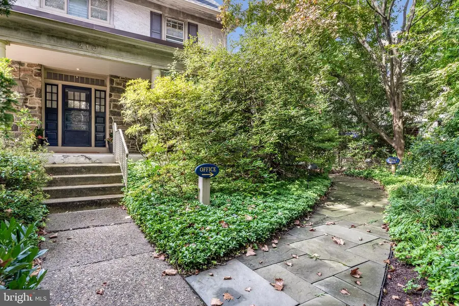 210 Kent Rd, Ardmore, PA 19003 - #2