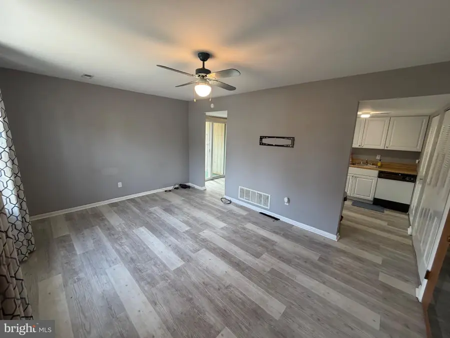 804 Jackson St, Lansdale, PA 19446 - #3