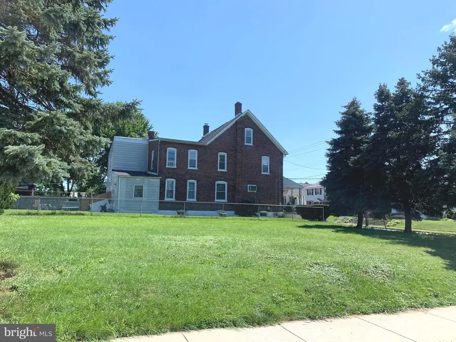 184 S Roland, Pottstown, PA 19464 - #3