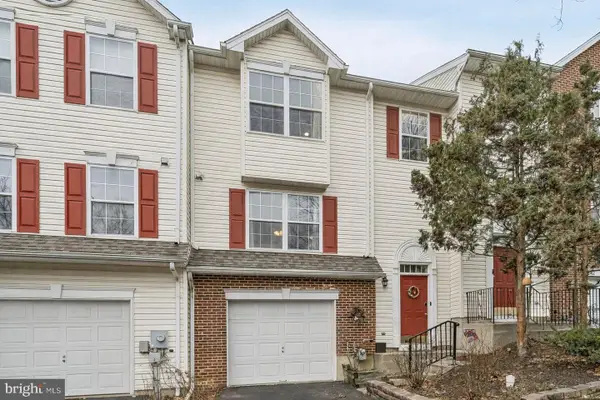 34 Graymont Cir, COLLEGEVILLE, PA 19426