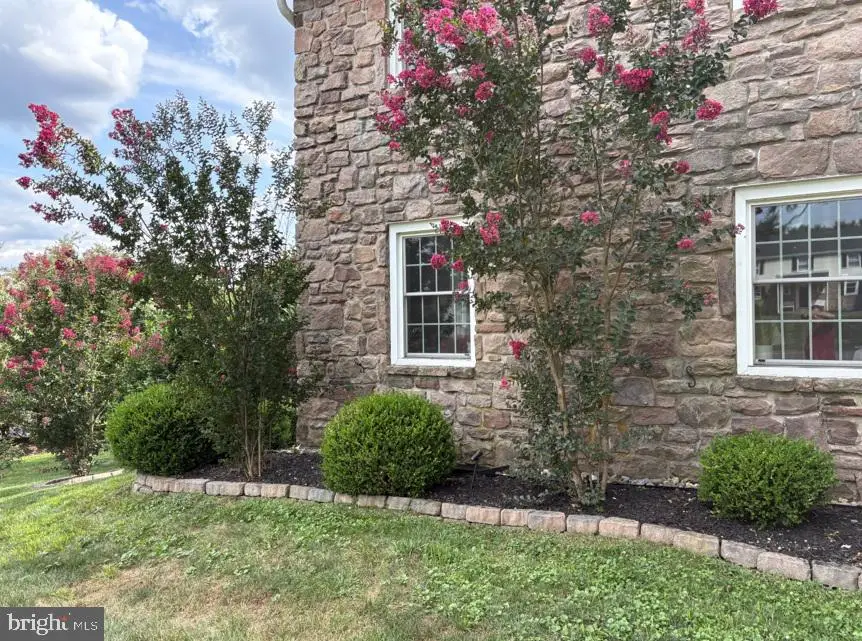 1670 Salem Cir, Blue Bell, PA 19422 - #2