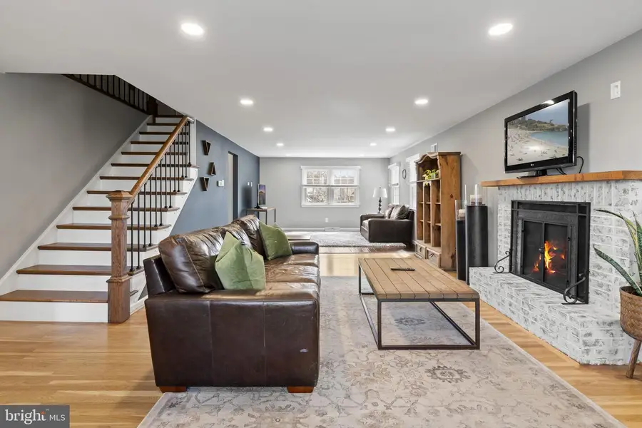 626 Penllyn Blue Bell Pike, Blue Bell, PA 19422 - #2