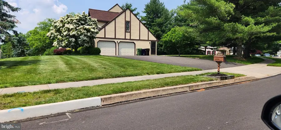 1 Saljon Ct, Ambler, PA 19002 - #2