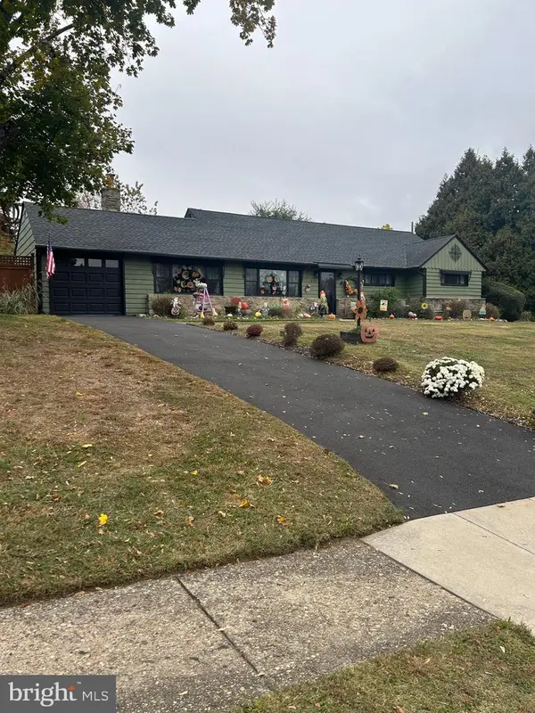 833 Norfolk Rd, JENKINTOWN, PA 19046