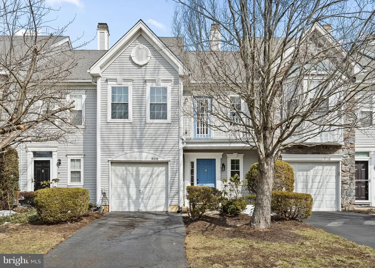 608 Ascot Ct, North Wales, PA 19454 - #1