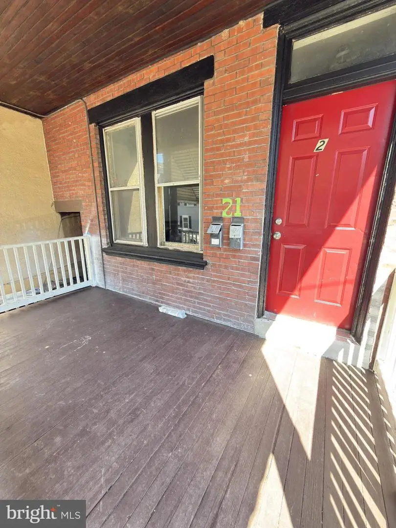 21 W Chestnut St, Norristown, PA 19401 - #2