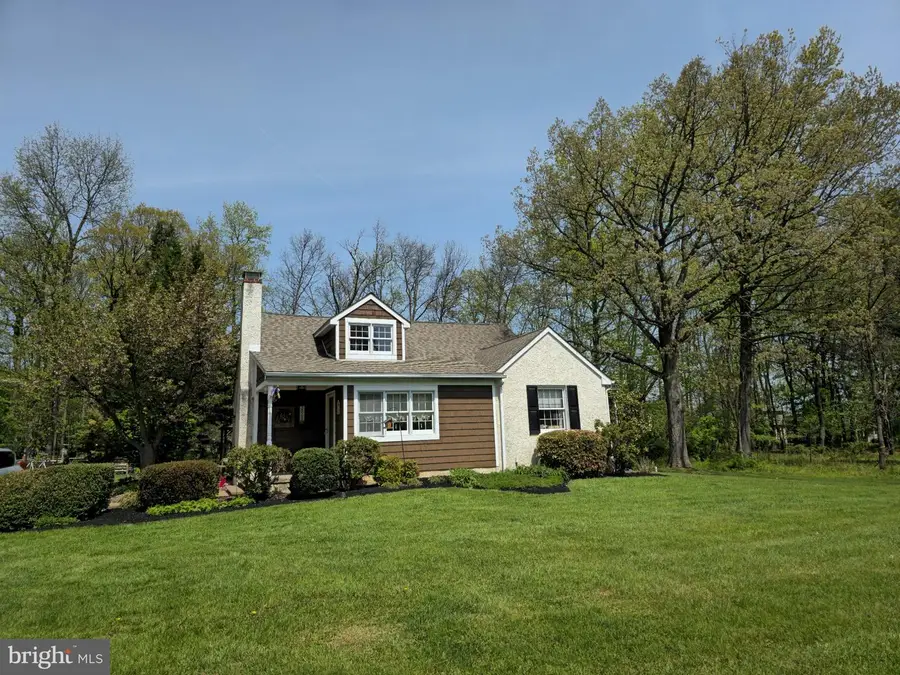 3869 Mill Rd, Collegeville, PA 19426 - #3